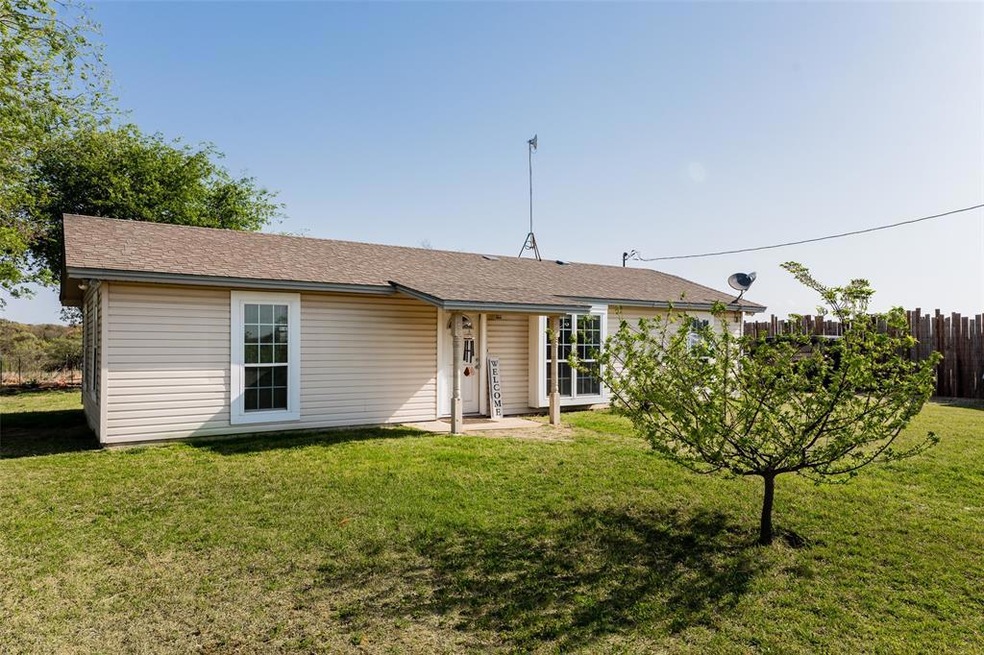 2498 Agnes Cir, Springtown, TX 76082 - photo 1