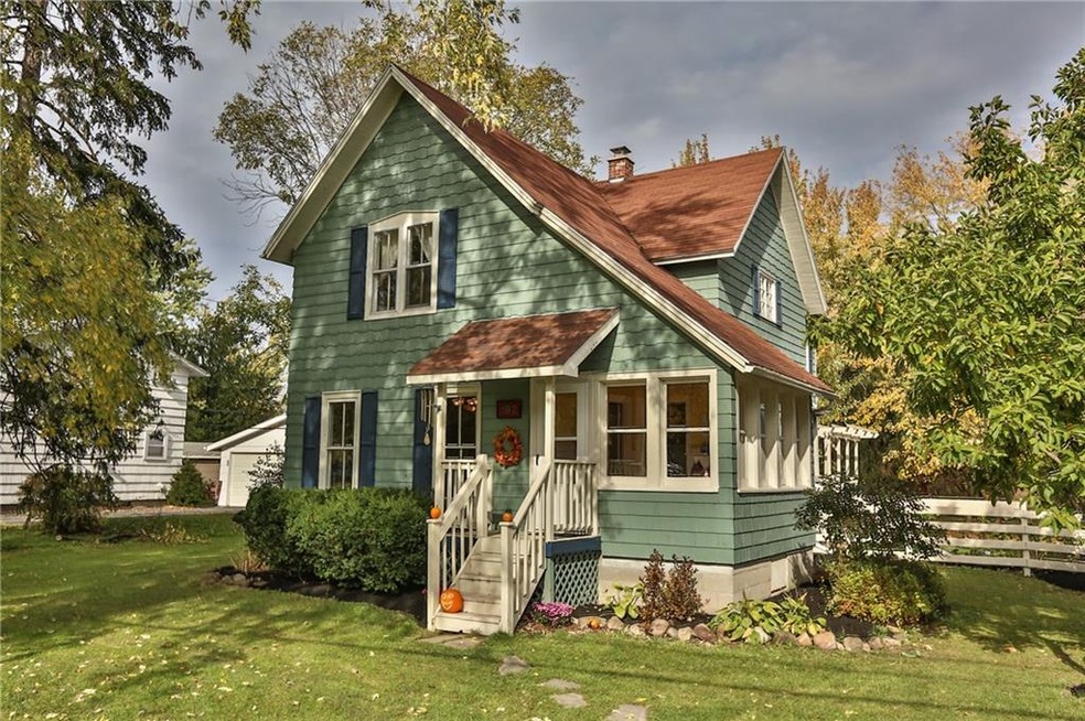 Welcome to 192 East Street.