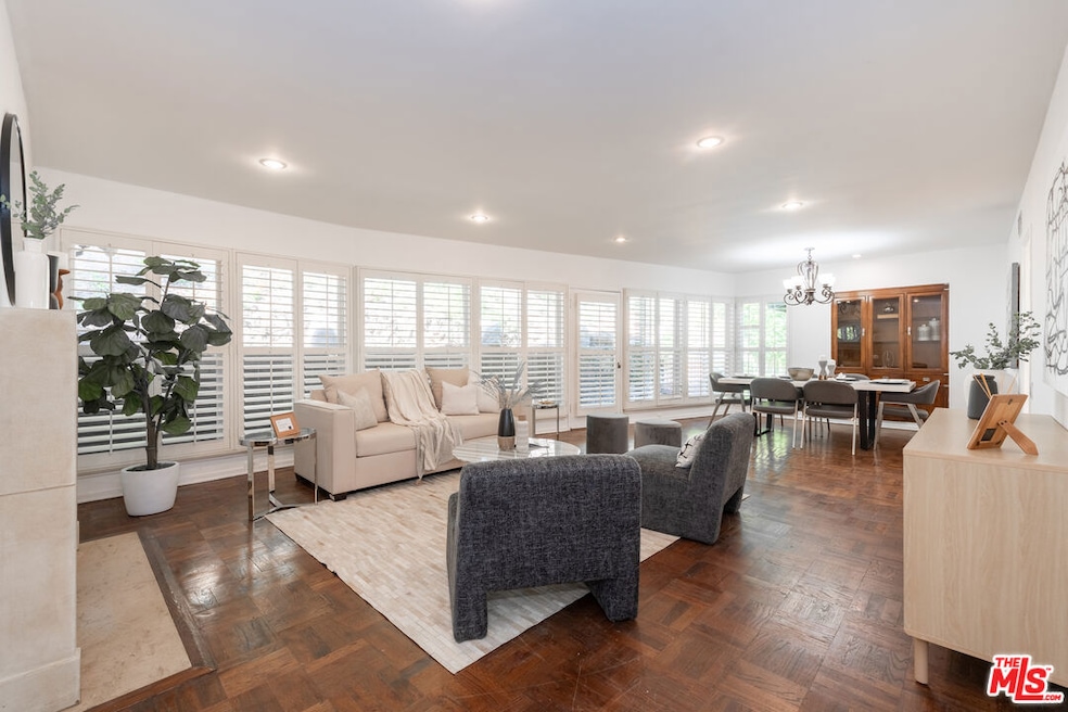 2559 Hutton Dr, Beverly Hills, CA 90210 - photo 1