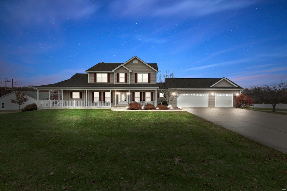 1.5 Story Home in Hickory Grove Acres