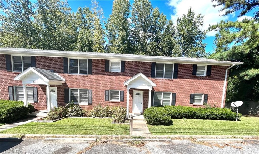 1002 Level Creek Rd unit 201, Sugar Hill, GA 30518 - photo 1