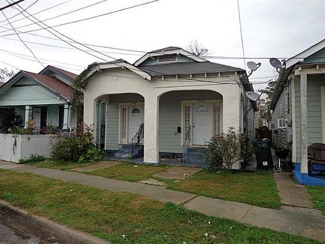 Photo. Front Of Property