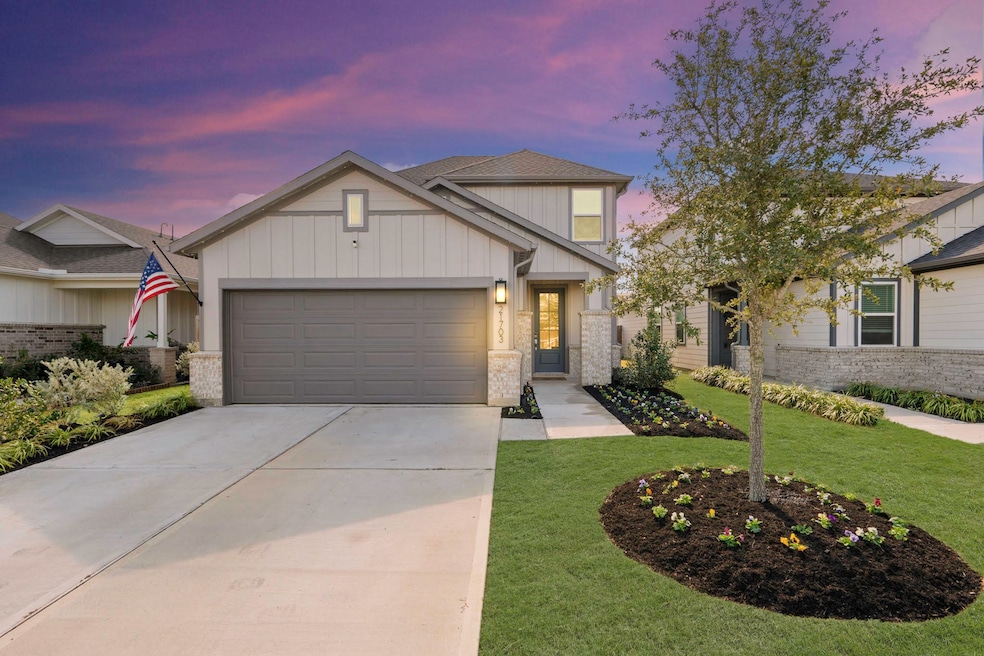 Welcome home! This craftsman style 2 story home welcomes you with sensational curb appeal and fresh, custom landscaping! It's complete with modern iron lanterns, a full sprinkler system, and full gutters.