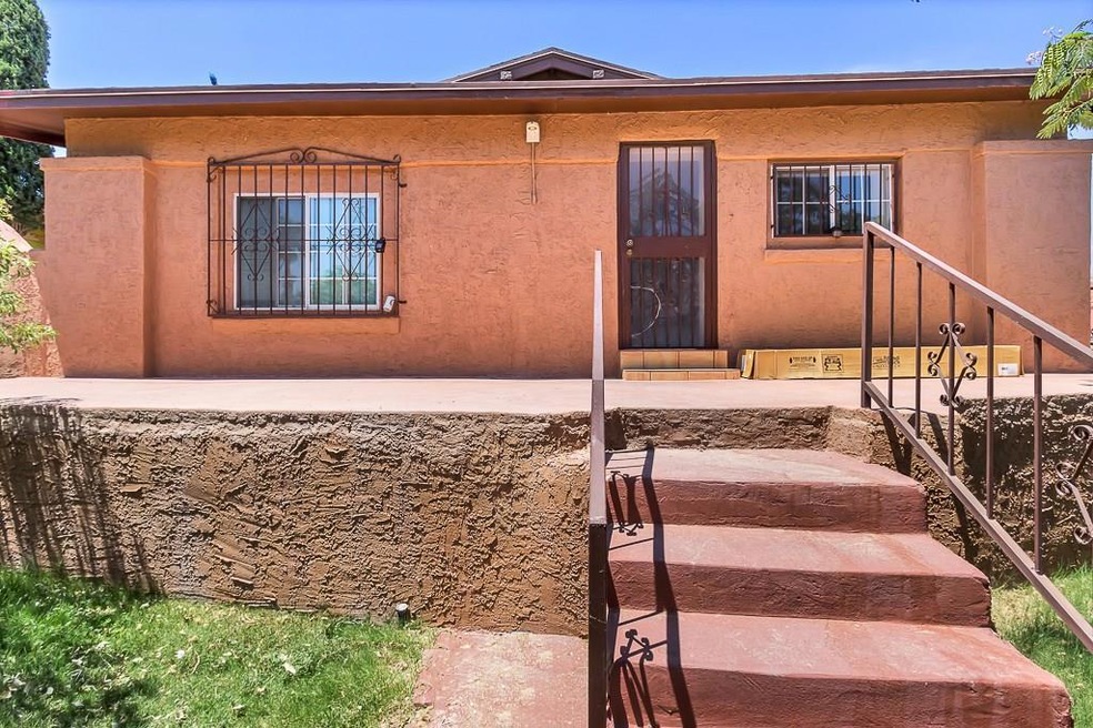 2723 Aurora Ave, El Paso, TX 79930 - photo 1