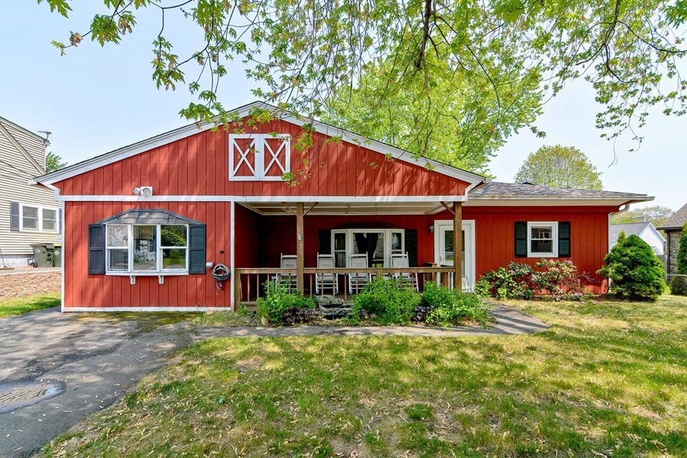 31 Brisson St, Bellingham, MA 02019 - photo 1