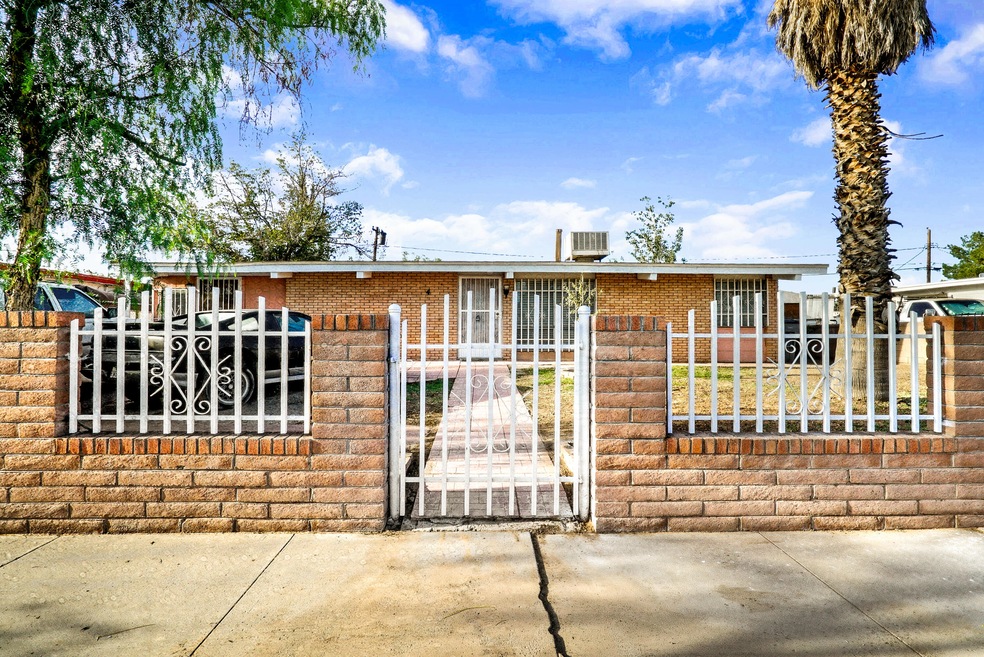 433 Jensen Ave, El Paso, TX 79915 - photo 1