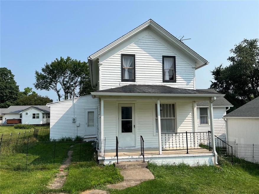 202 E Washington St, Norway, IA 52318 | MLS# 2400293 | Homes.com