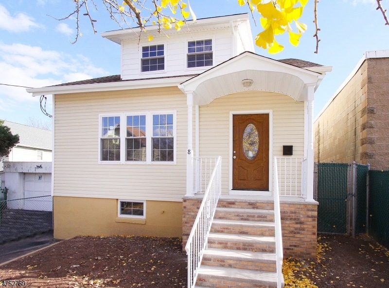 8 Hemlock Place, Newark, NJ 07104 - photo 1