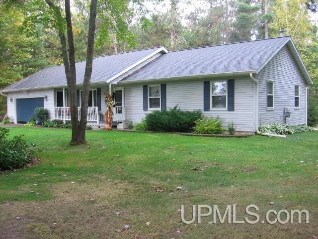 225 Timber Ln, Marquette, MI 49855 - photo 1