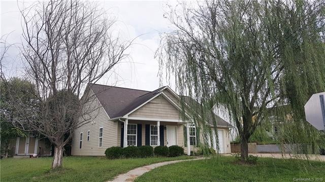 960 Faye St, Statesville, NC 28677 - photo 1