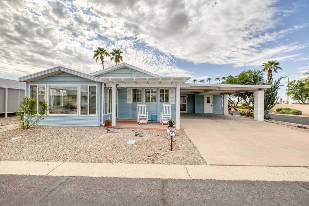 215 N Power Rd unit 137, Mesa, AZ 85205 - photo 1