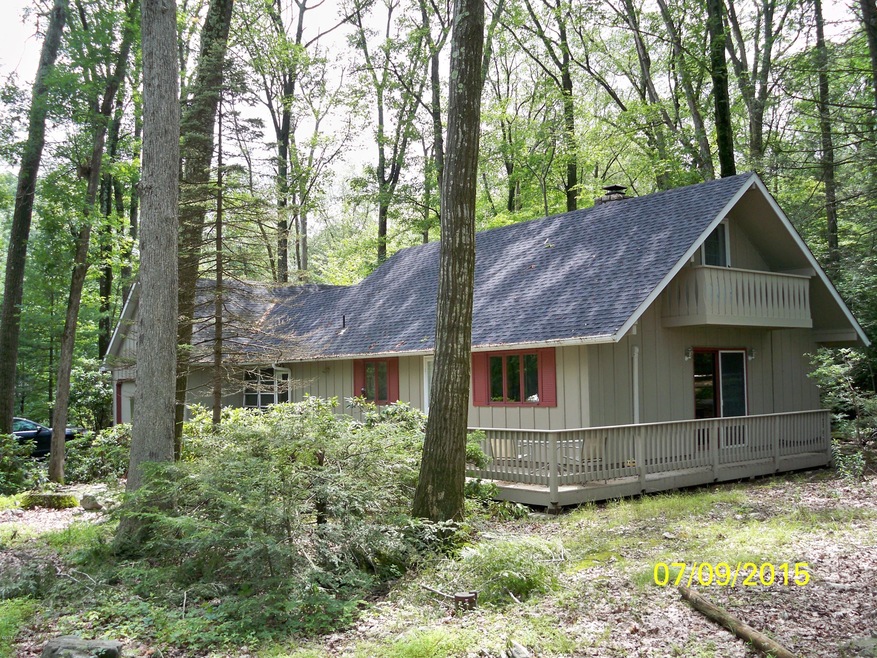 104 Circle Ln, Stroudsburg, PA 18360 - photo 1