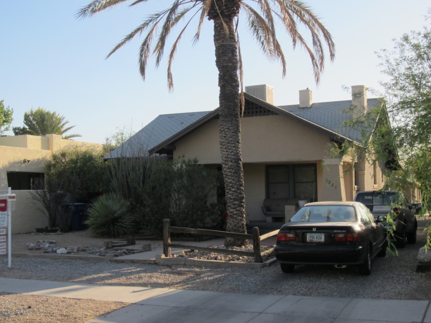 1221 N 3rd Ave, Tucson, AZ 85705 - photo 1