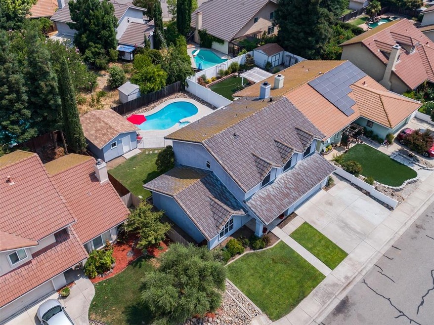 2834 Whitewood Ct, Oakdale, CA 95361 - photo 1