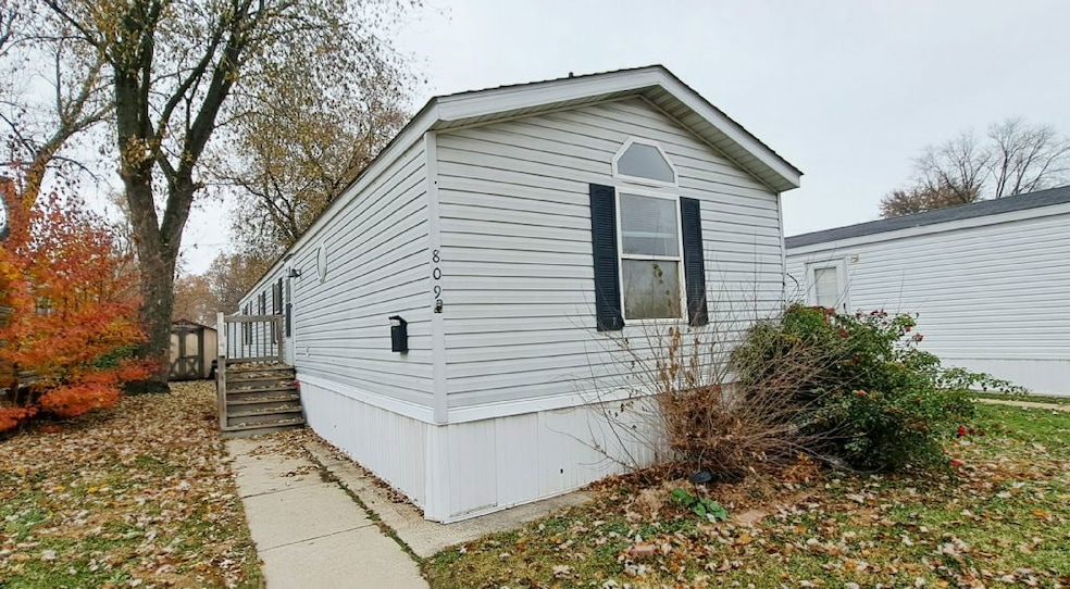 809 Bridge St unit 809, Chicago Heights, IL 60411 - photo 1