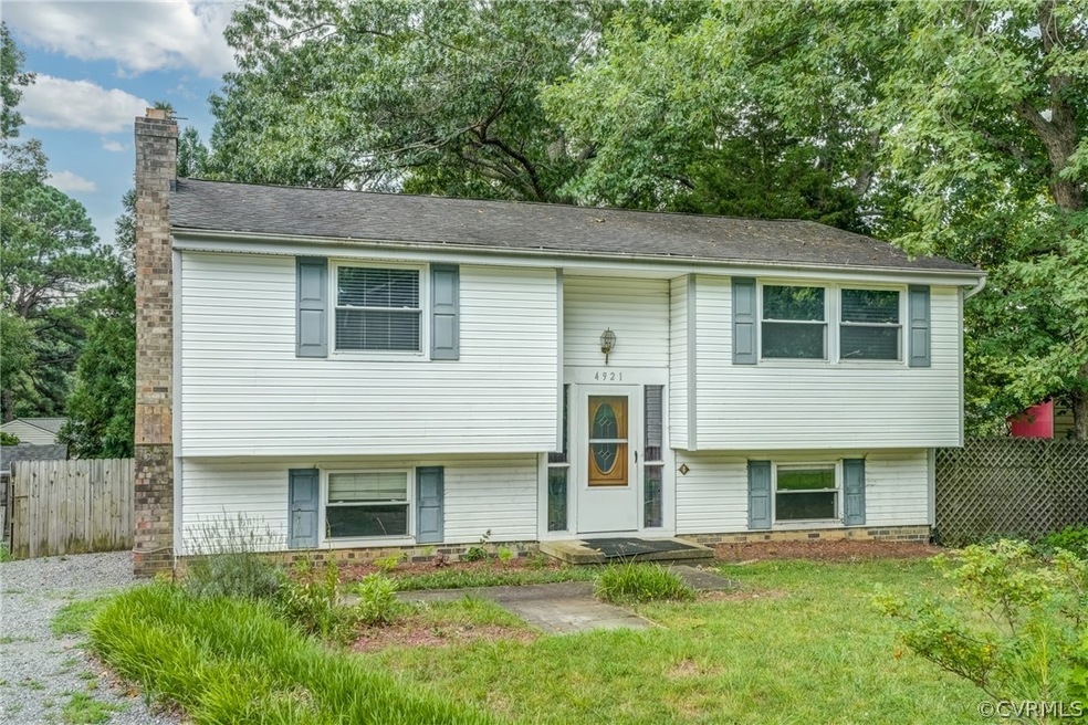 4921 Daffodil Cir, Glen Allen, VA 23060 - photo 1