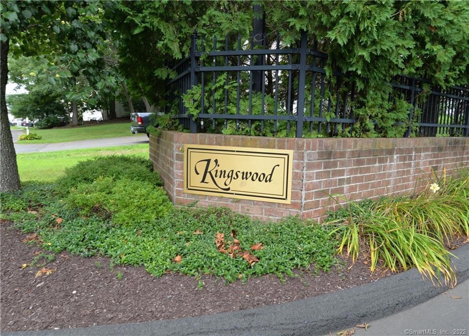 68 Kingswood Dr, Bethel, CT 06801 - photo 1