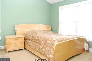 25898 Commons Square, Chantilly, VA 20152 - photo 1