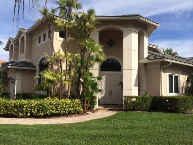 Classic styling five bedroom waterfront