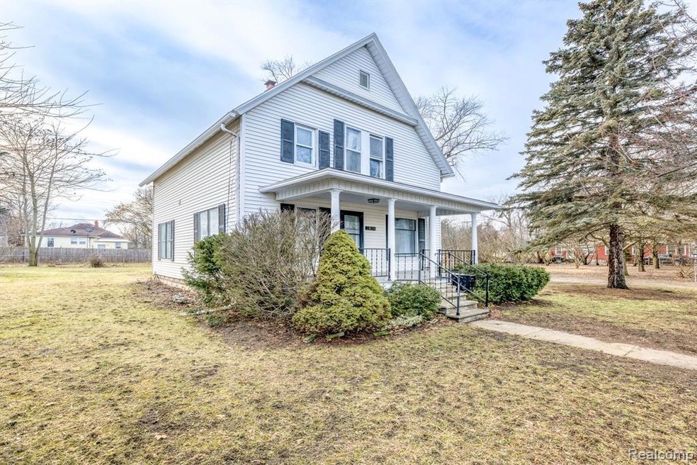 2826 Conner St, Port Huron, MI 48060 - photo 1