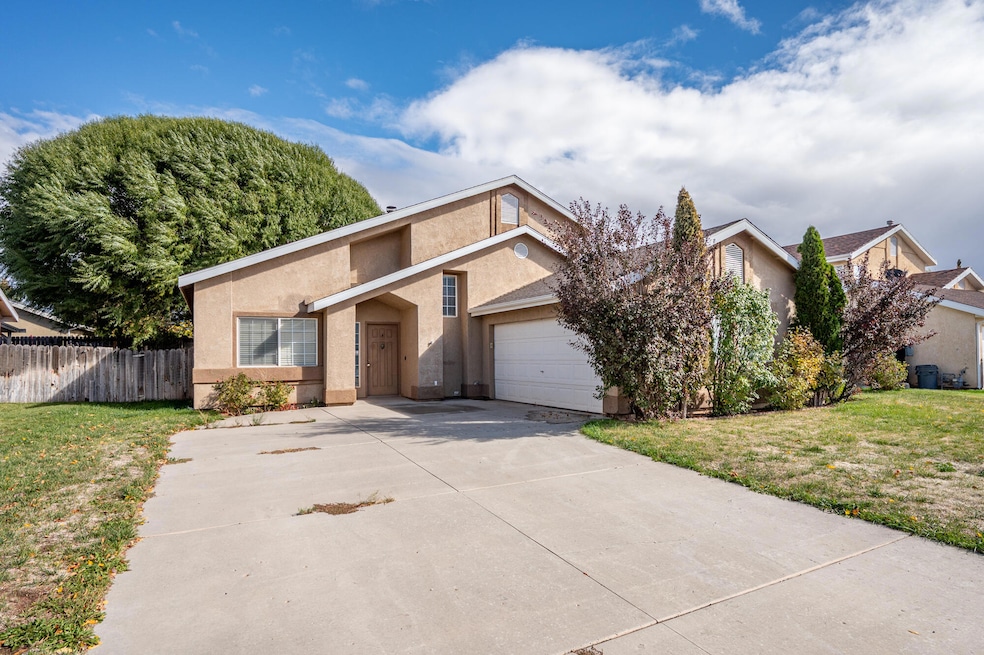 60 N 4050 W, Cedar City, UT 84720 - photo 1