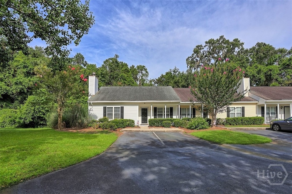 22 OLDE TOWNE PLACE