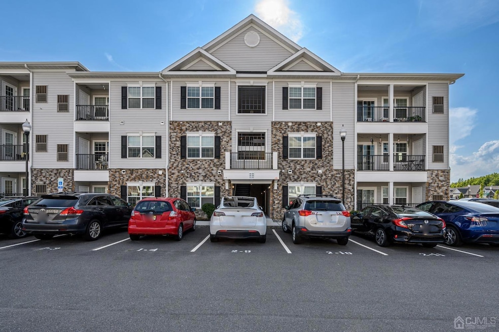 Sold $410,000 • Co-Listing Agent