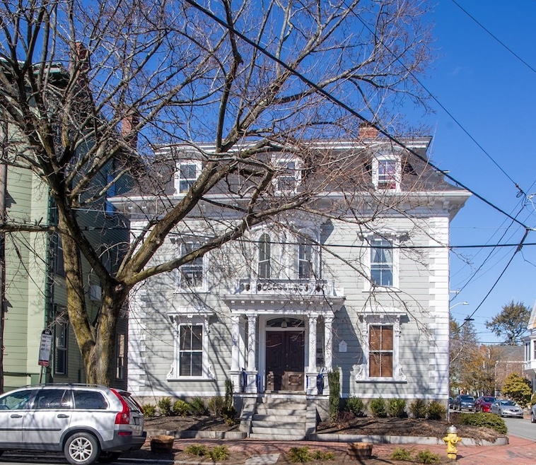 348 Essex St unit 1, Salem, MA 01970 - photo 1