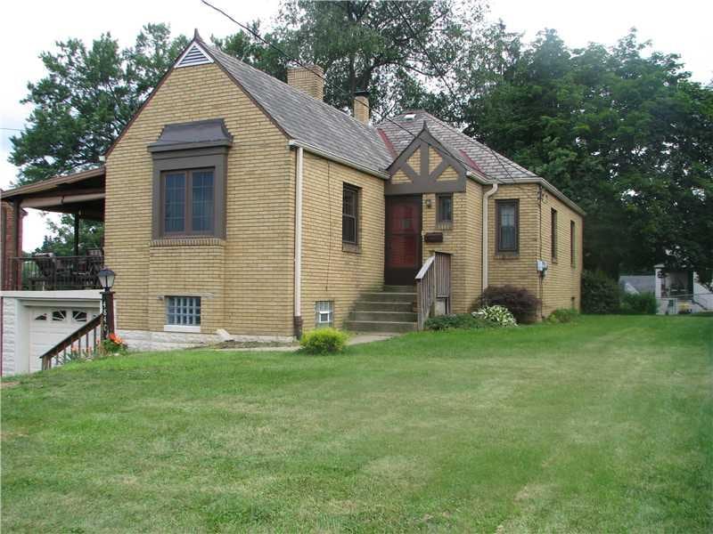 Exterior Front. Welcome to 4840 Flamingo Drive!