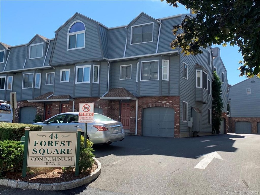 44 Pleasant St unit 27, Stamford, CT 06901 - photo 1