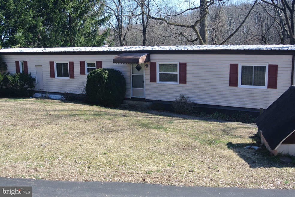 1410 Evans Rd, Pottstown, PA 19465 - photo 1