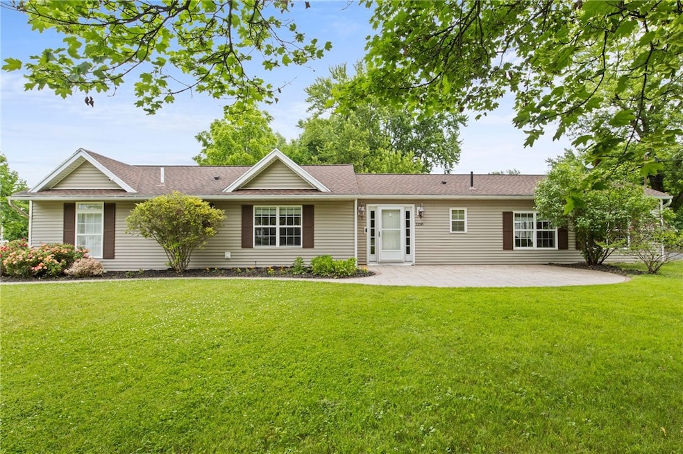 1258 State Rd, Webster, NY 14580 - photo 1