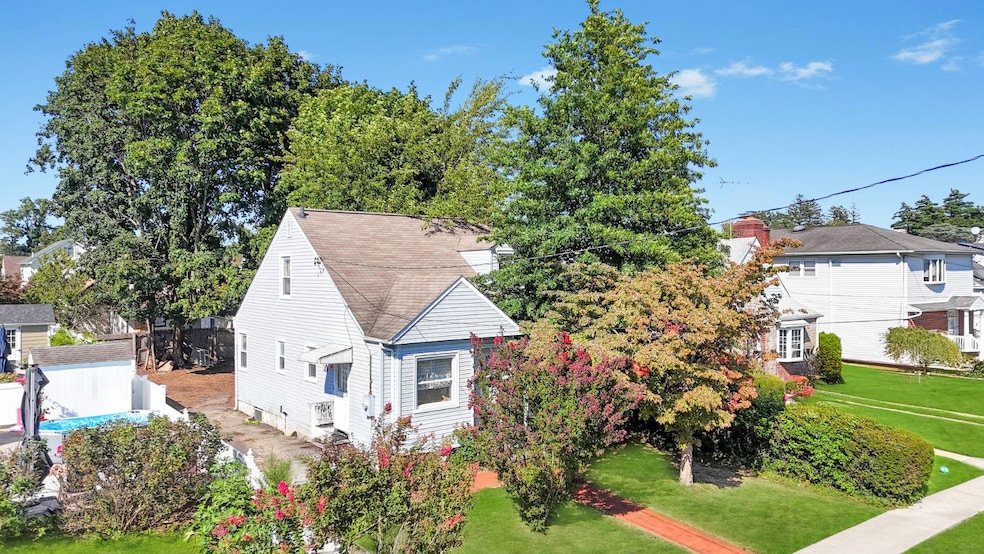 For Sale $549,999
