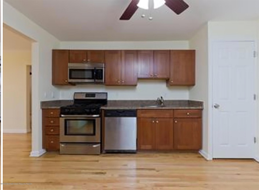 501 Main St unit 29, Avon By the Sea, NJ 07717 - photo 1