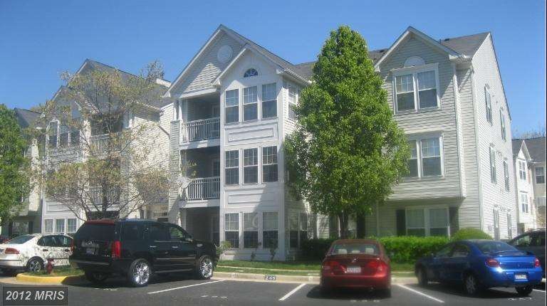 7503 Calderon Ct unit 236, Alexandria, VA 22306 - photo 1