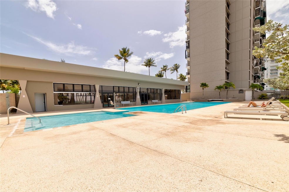 4735 Isla Verde Ave unit 3J, Carolina, PR 00979 - photo 1