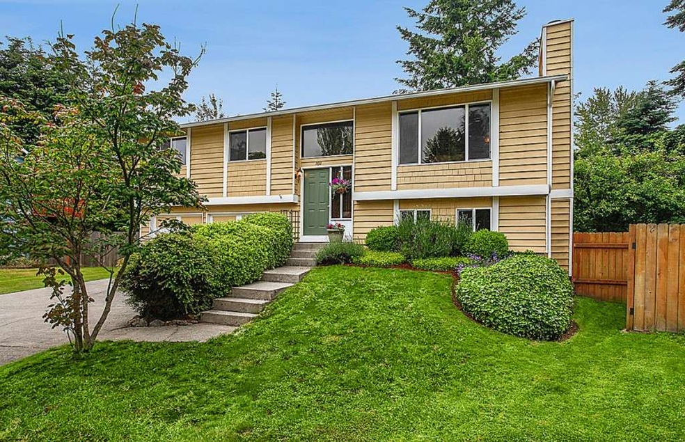 702 117th Place SW, Everett, WA 98204 - photo 1