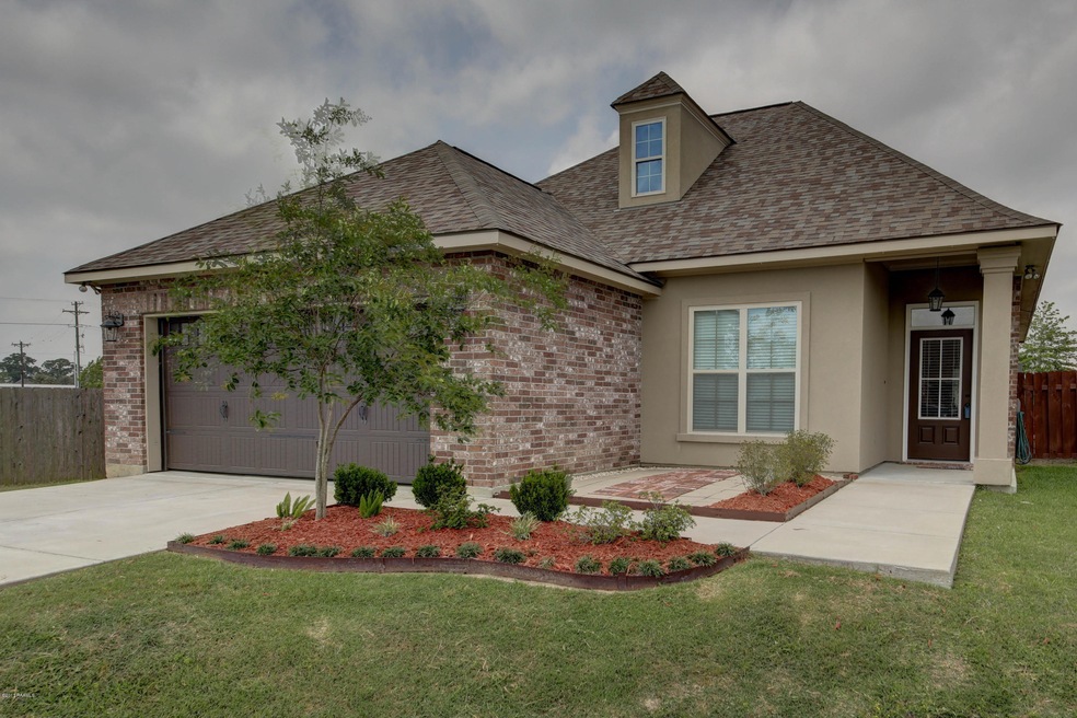 106 Briar Leaf-2