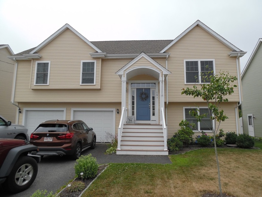 101 Lynwood St, Fall River, MA 02721 - photo 1