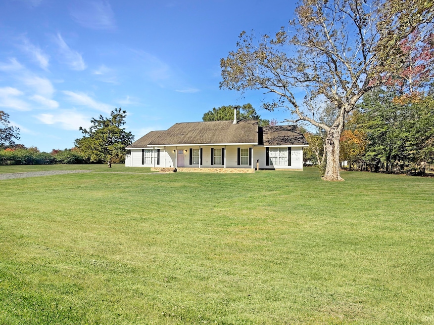 518 J P Calcote Rd, Leesville, LA 71446 - photo 1