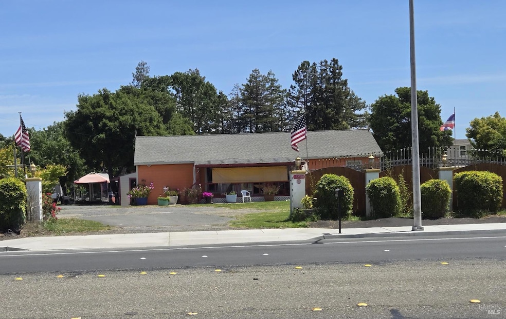 Sold $850,000 • Co-Listing Agent