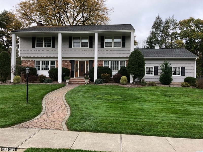 411 Quantuck Ln, Westfield, NJ 07090 - photo 1