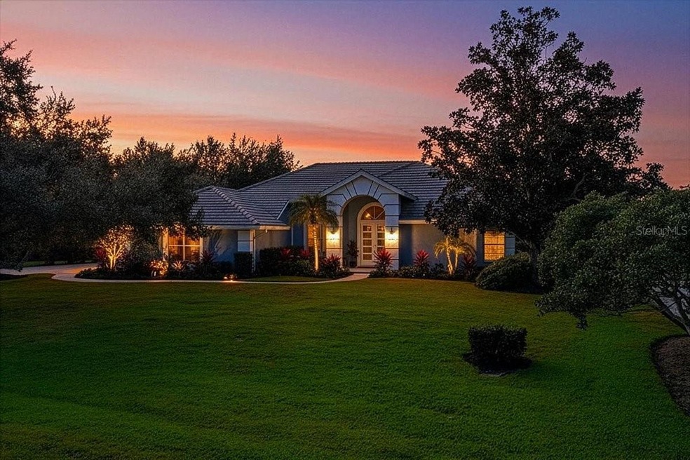 3264 Alex Findlay Place unit 1, Sarasota, FL 34240 - photo 1