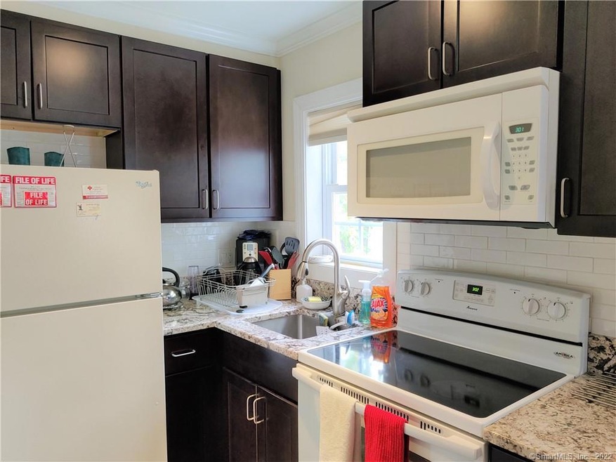 398 Courtland Ave, Stamford, CT 06906 - photo 1