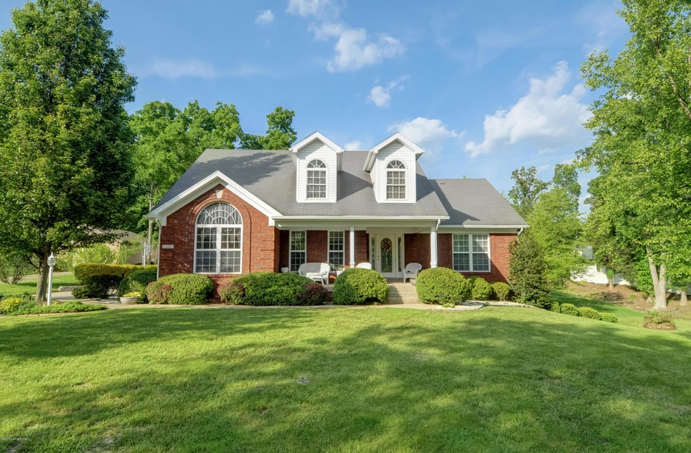 215 Wilkerson Dr, Mount Washington, KY 40047 - photo 1