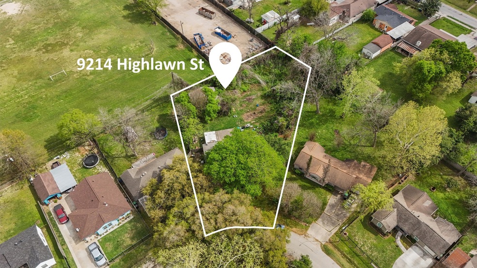 9214 Highlawn St, Houston, TX 77022 - photo 1