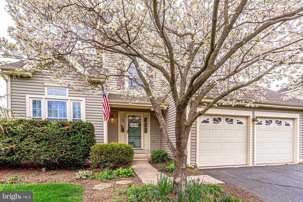 13215 Ladybank Ln, Herndon, VA 20171 - photo 1