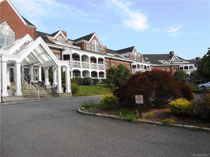 Copley Court Condiminiums unit 46, Briarcliff Manor, NY 10510 - photo 1
