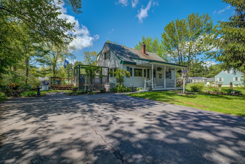 97 Burnell Dr, Yarmouth, ME 04096 - photo 1