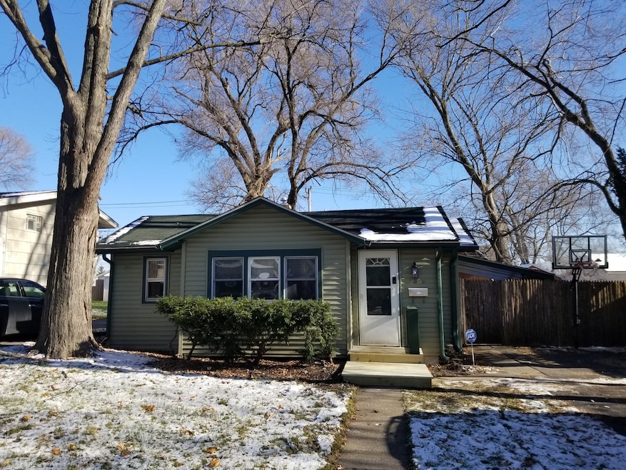 2305 Hermon Ave, Zion, IL 60099 - photo 1